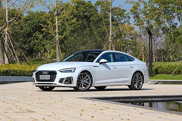 三种风格“狙击”年轻人 全新奥迪A5家族能否打破中庸之道