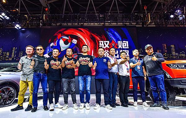 火炮17.98万元起正式上市 首批68台已售罄！