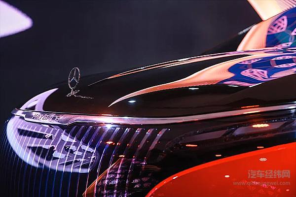 回溯迈巴赫品牌百年传奇 给你一场车轮之上的艺术展