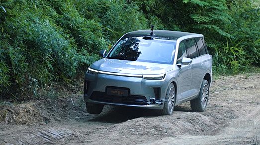 传祺向往S9预售！华为乾崑智驾助力向往S9纵横8D重庆