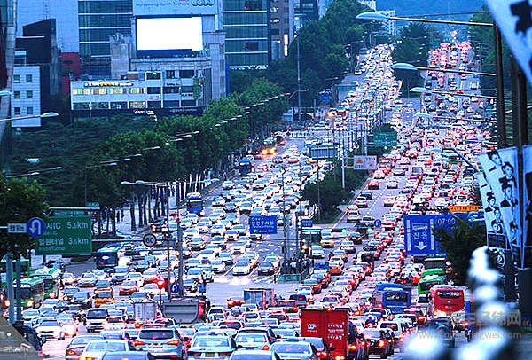 疫情下的车市经济账：最坏的影响不仅仅是停产