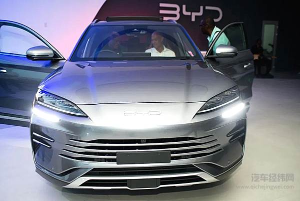 比亚迪苏里南首店盛大开业 四款新能源车型引领绿色出行