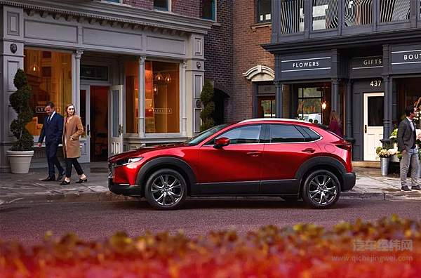 解读MAZDA CX-30 SEB蝶形仿生悬挂