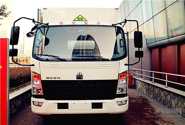 中国重汽轻卡创新“全价值链服务”为“后来者居上”埋下伏笔