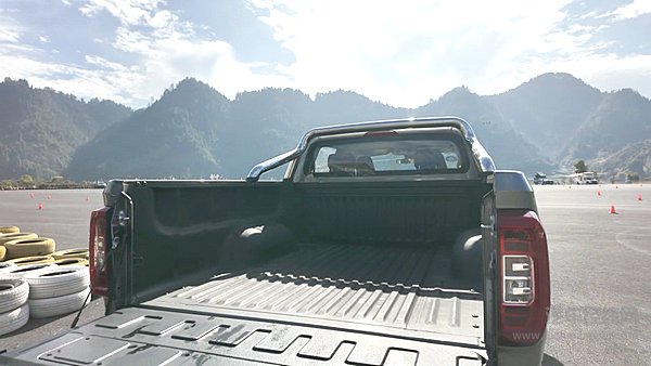 “老钱风”的越野硬派皮卡 上汽大通星际H给你答案