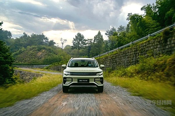 横扫电动皮卡市场 Cybertruck正式下线国产厂商怎么应对？