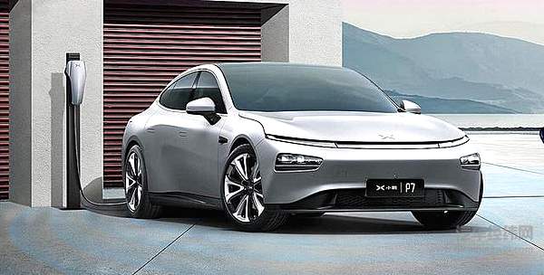 回应特斯拉霸凌 小鹏P7超长续航里程硬杠Model 3