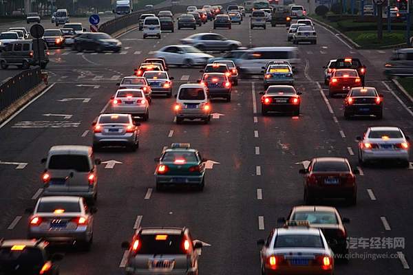 4月销量同比增长4.4% 车市结束21个月寒冬