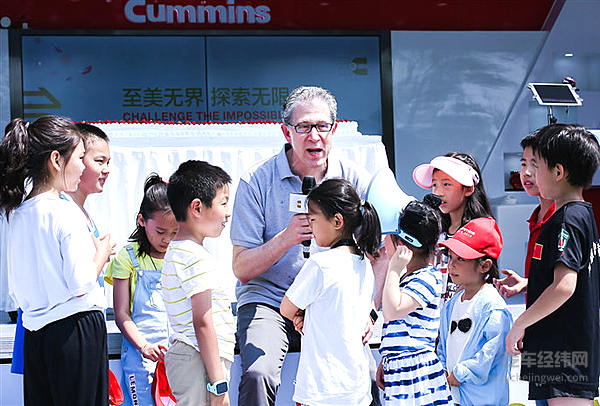 康明斯集团副总裁曹思德