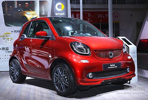 奔驰连连看 这么多车今天都是你们的！