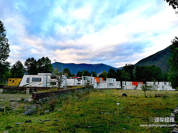 重汽品质鉴证之旅：西藏已不远 在游山玩水中看“大国重器”之风貌