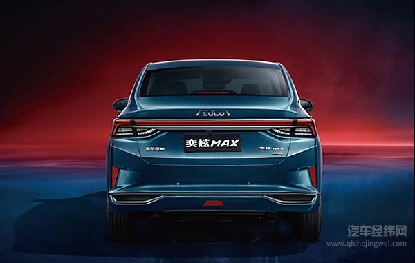 十多万买国产B级车 吉利星瑞与奕炫MAX怎么选？