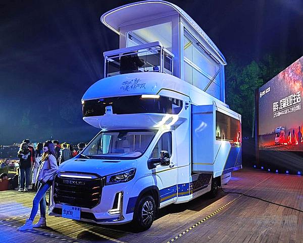 定制一个去远方的梦想！上汽大通为中国用户定制前所未有的房车生活