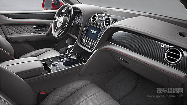 超豪华SUV演绎运动风 宾利添越V8版定义新奢华