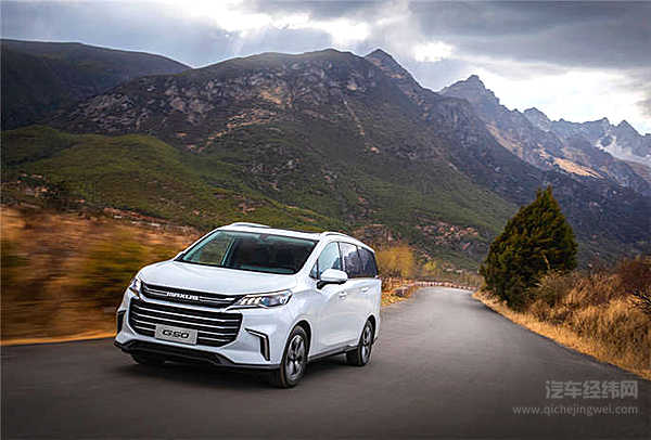 丽江试驾上汽大通MAXUS G50 六口之家出行标配即将上市