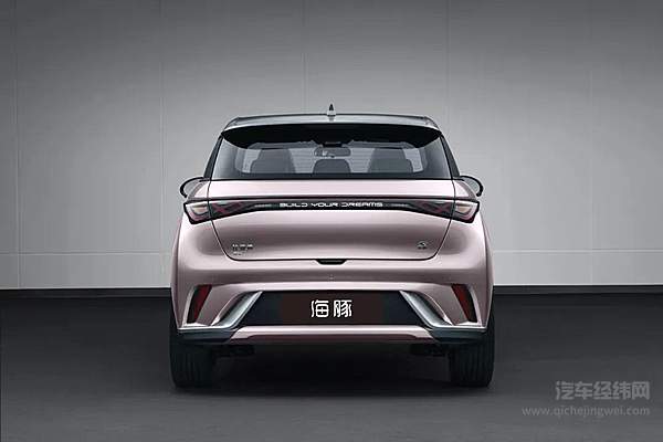 “海豚”官宣 比亚迪高端品牌依旧成迷