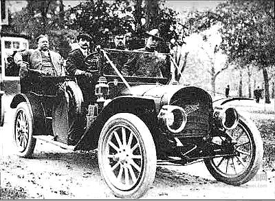  不过这款带有轮毂的备胎并不是标配件，根据不同尺寸，选购价有74美元和85美元两种。对比2250美元的整车售价，备胎价格不菲。