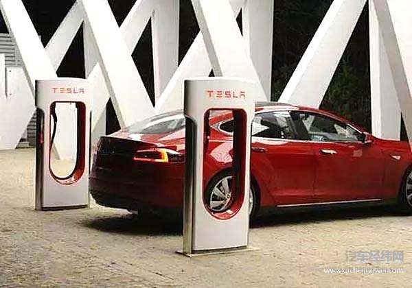 告别里程焦虑 新能源汽车离我们更近了