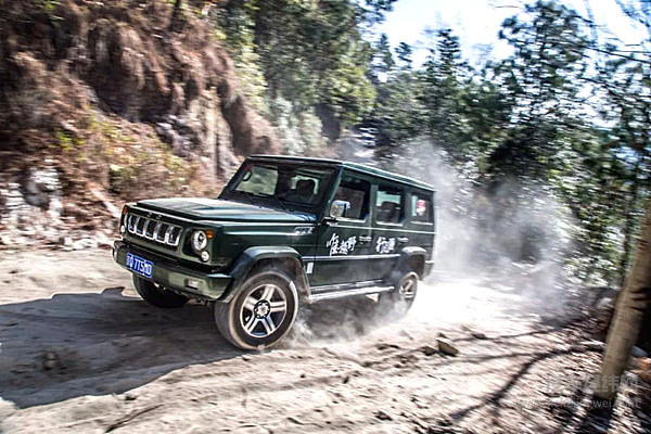 装配玉柴发动机的北汽BJ40越野车盛大上市