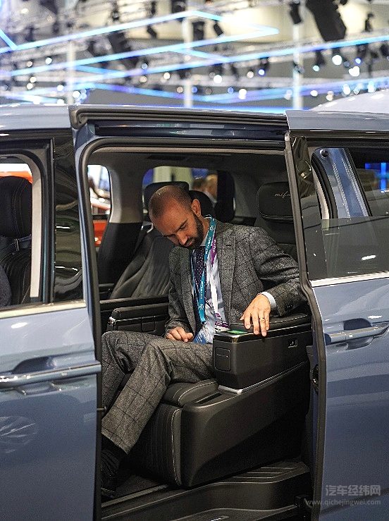 【上汽大通MAXUS MIFA 9受到欧洲消费者的关注】