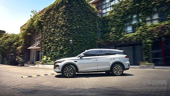 唐DM-i 175KM版上市 置换补贴后16.98万起 引领家庭出行新时代