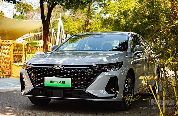 热门插混家轿面对面 风云A8对比银河L6如何选？