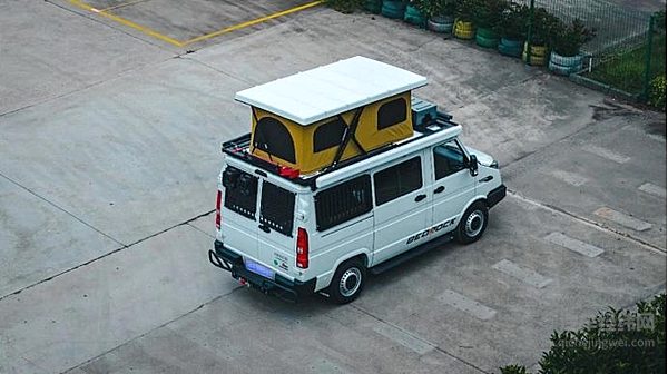 溪畔露营记：得意宿营车打造一家人完美夏日避暑体验