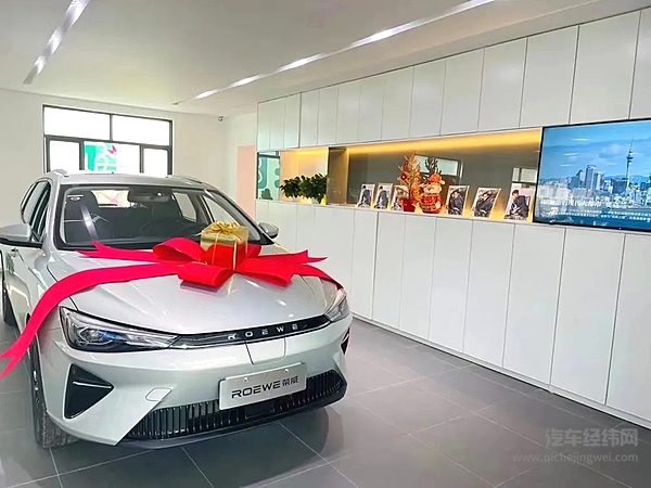 2022电动车集体涨价 特斯拉比亚迪涨最多