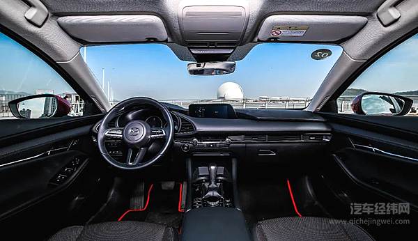 如何更大程度地延长蓄电池使用寿命？