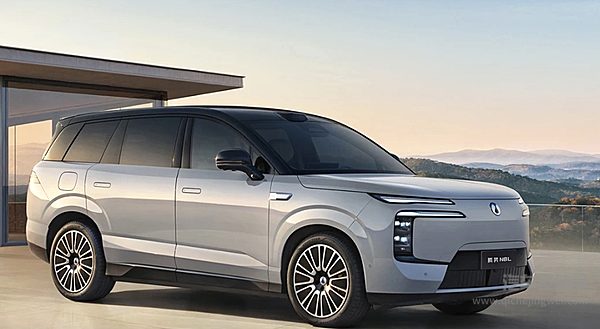 30万级大型SUV二选一 智己LS9与腾势N8L谁更强？