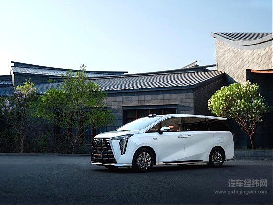 35.99万-40.99万！乾崑智驾奢享旗舰MPV 传祺向往M8乾崑正式上市！