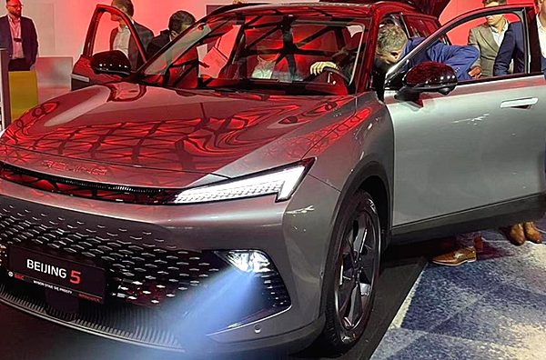 欧洲市场再拓圈：北京汽车三款产品登陆波兰上市