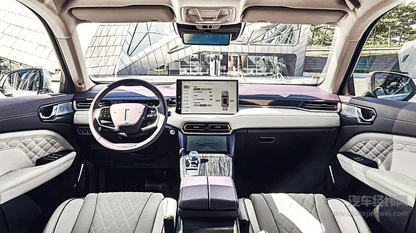 国产混合动力SUV二选一 宋PLUS DM-i与拿铁谁更有竞争力？