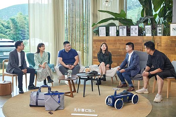 凡尔赛C5 X现已上市 你想知道的这里都有