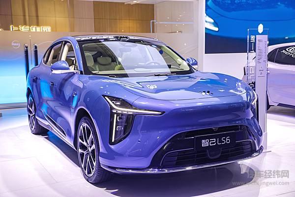 “懂车更懂你” 上汽集团亮相2025世界智能网联汽车大会