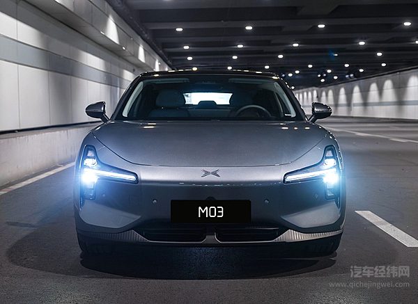 国产新能源轿车对决 小鹏MONA M03靠什么与秦L竞争？