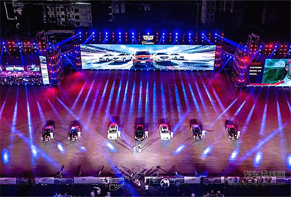 豪华与极致性能之间，差一个Vday性能秀