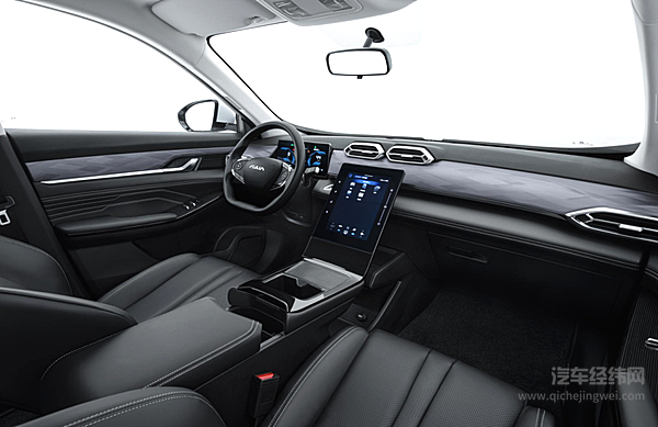 12万级超电SUV来了 东风汽车首款纯电SUV SKY EV01正式上市