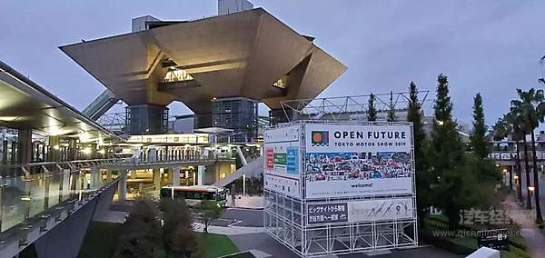 迷失的东京 觉醒的巨人