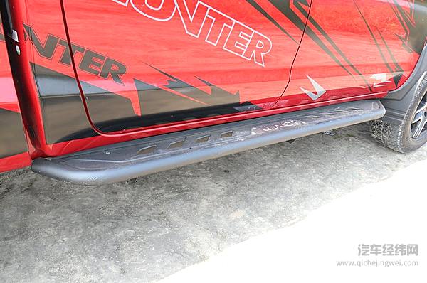 驾驶TA会上瘾 高端悍途皮卡的霸气和高性能很具“攻击性”