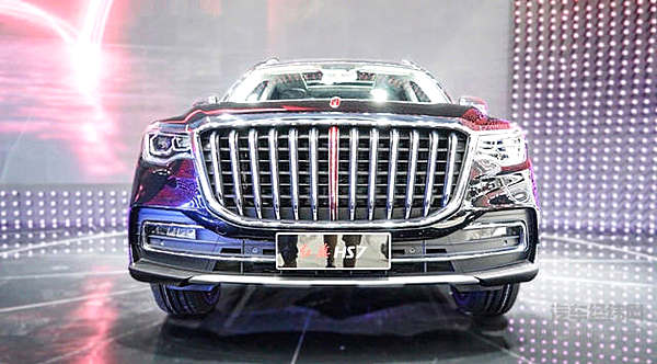 红旗HS7填补C级SUV市场空白 国民车改走年轻范儿！