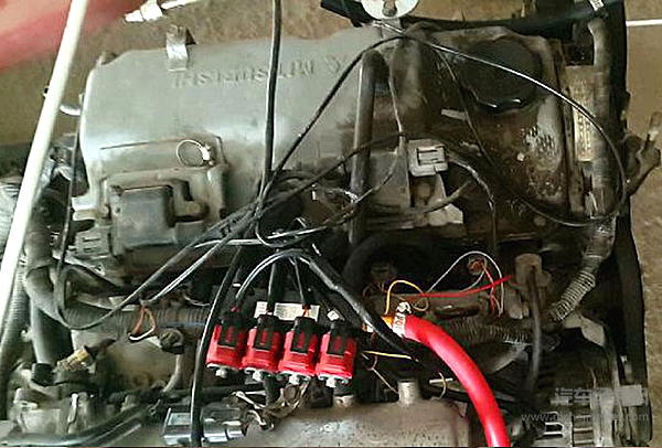 零排放 低成本 强动力 国内首款氢气发动机汽车太原亮相