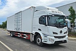 陕汽重卡德龙M6000 320马力 4X2 9.8米 厢式国六中卡载货车 (万里扬手自一体变速箱)(SX5189XXYVB7213)