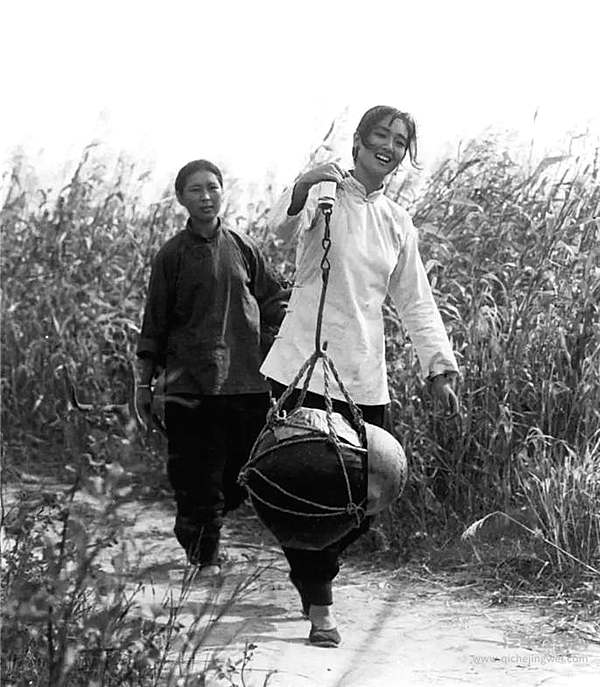 这些车牌是曾经的国潮，如今已少人知晓