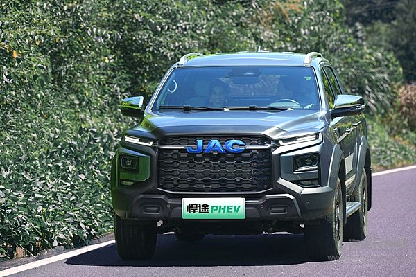 江淮悍途PHEV化身秋收“守护者” 全能守护每一份辛勤付出