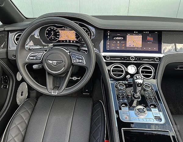 宾利欧陆GTCMANSORY高定版