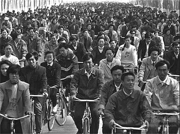 亚太二轮消亡史