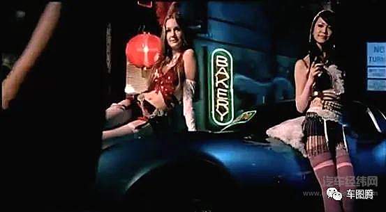 不只Mojito  周杰伦的很多MV都是一场车展