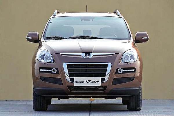 同一天 两大车企申请破产！