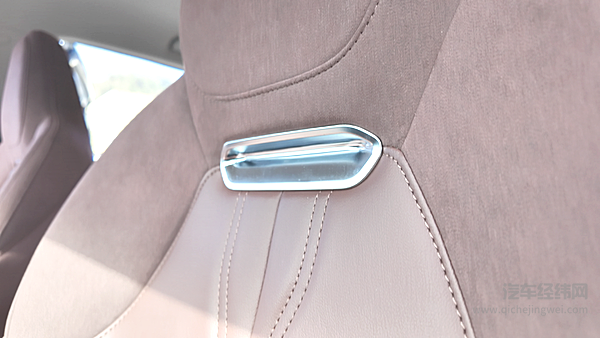 “老钱风”的越野硬派皮卡 上汽大通星际H给你答案